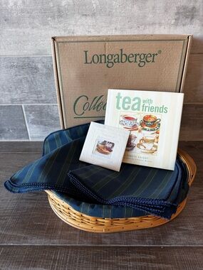 NIB 2004 Longaberger Collector's Club Oval TEA Basket w/4 Placemats And 4Napkins